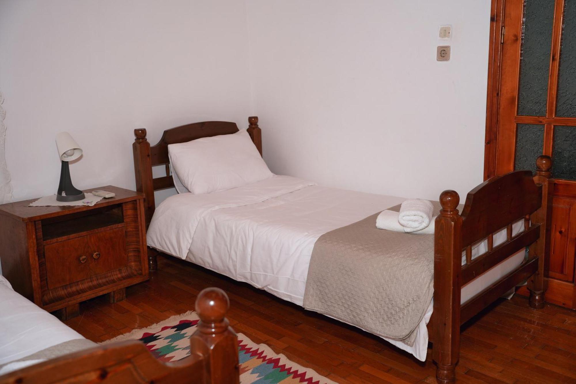Emblematic House Apartment 2 Gjirokastër Esterno foto