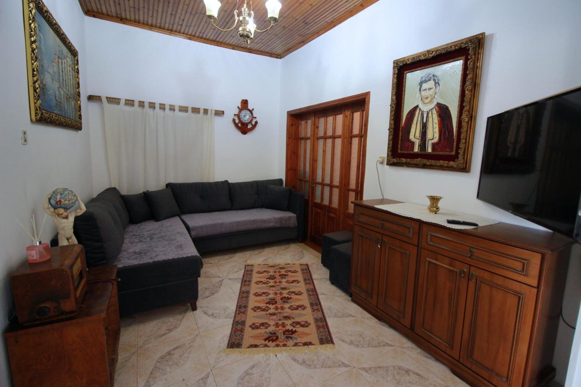 Emblematic House Apartment 2 Gjirokastër Esterno foto
