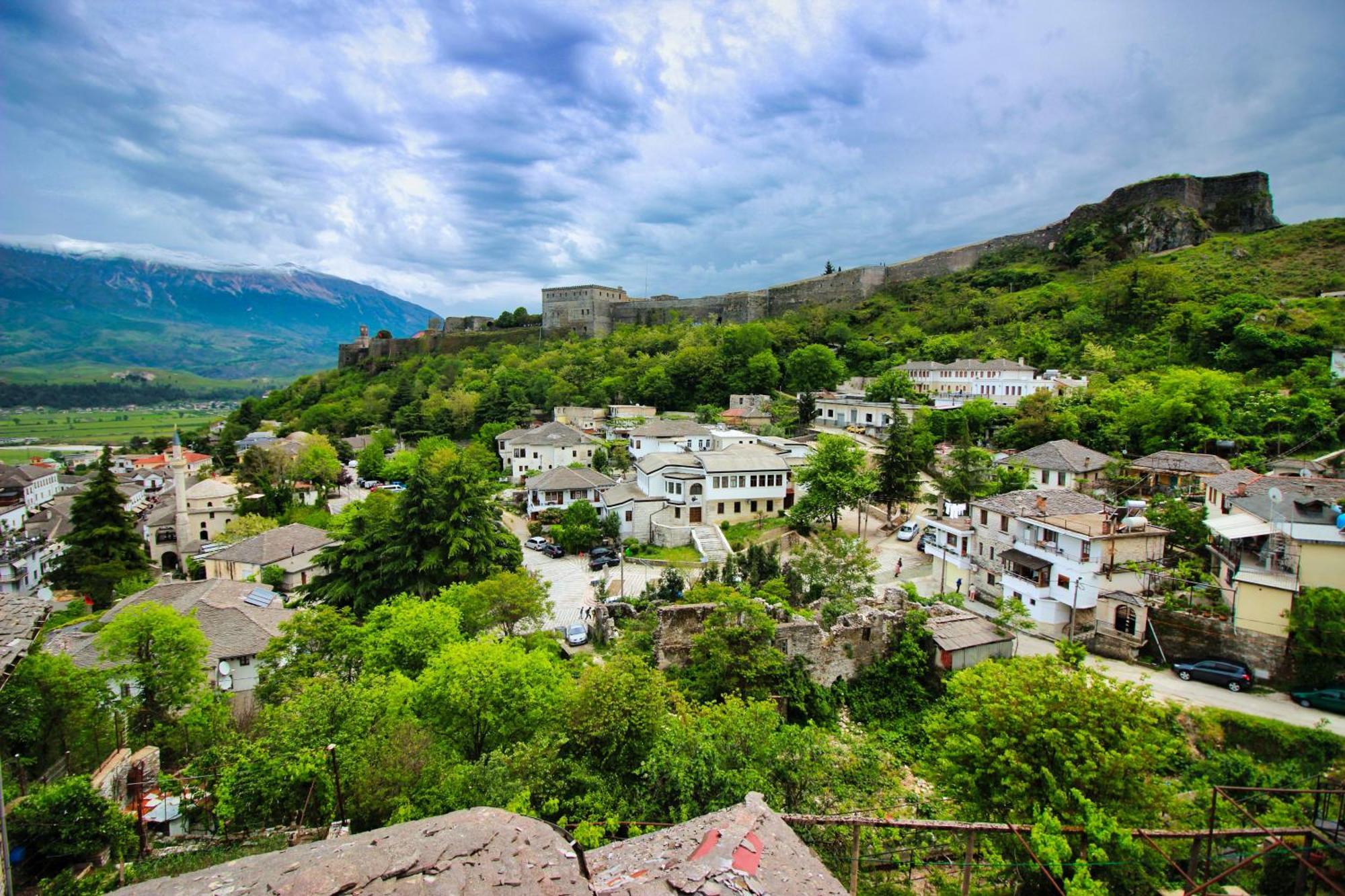 Emblematic House Apartment 2 Gjirokastër Esterno foto